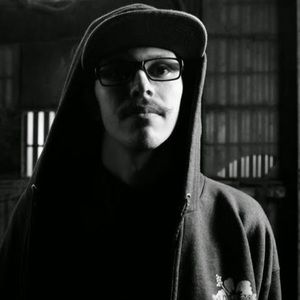 Meet your Posher, Maxwell